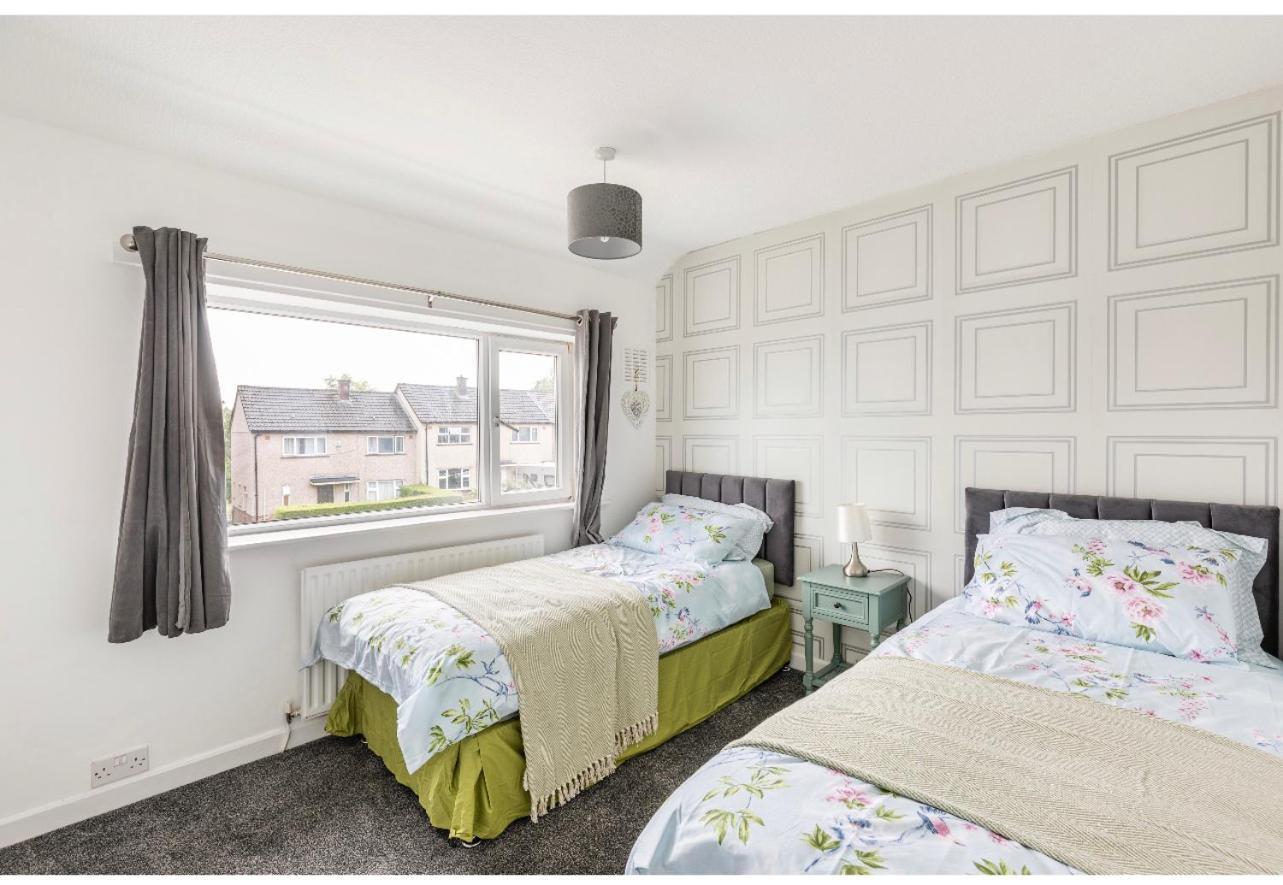 Entire Charming 5-Bed House In Darwen Blackburn Bb1 Free Parking Roadside Rishton Luaran gambar