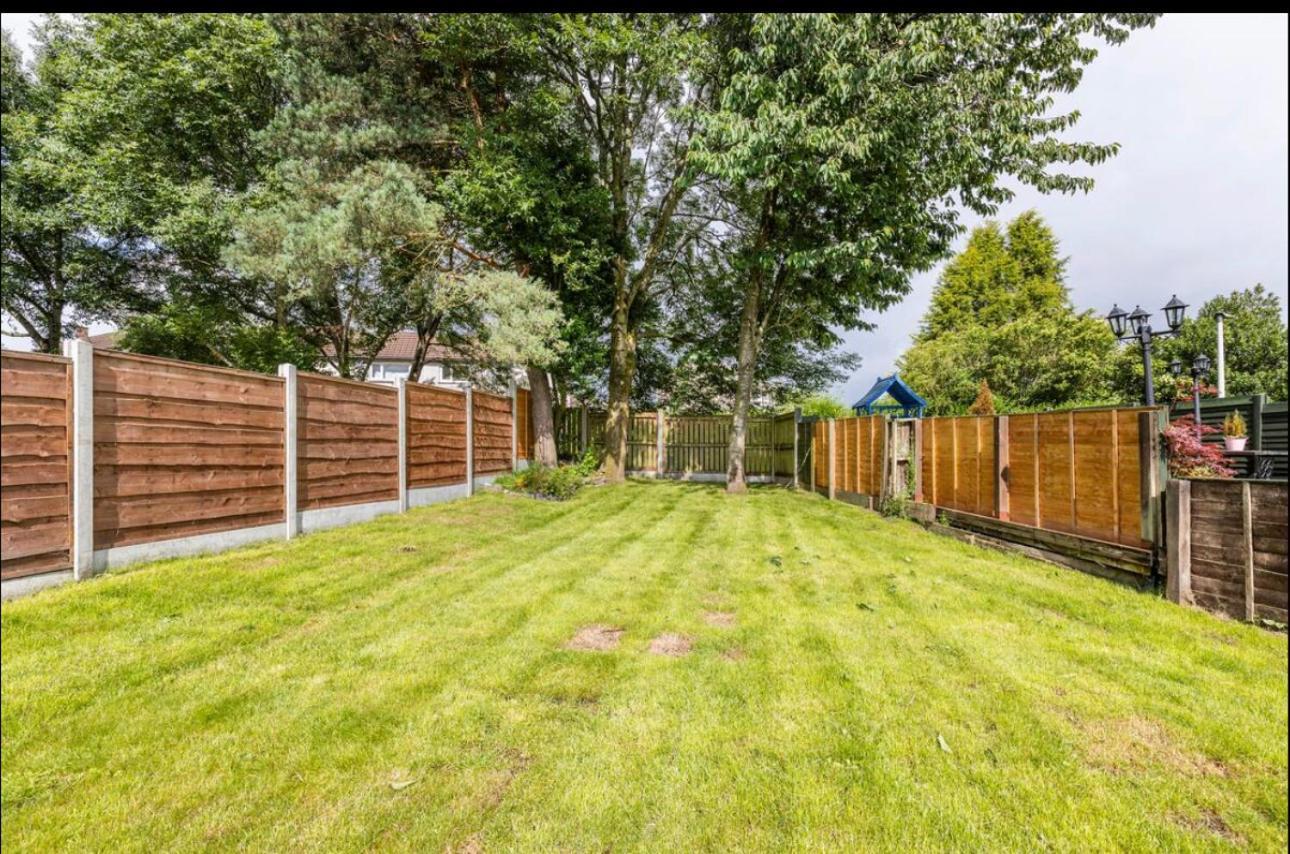Entire Charming 5-Bed House In Darwen Blackburn Bb1 Free Parking Roadside Rishton Luaran gambar